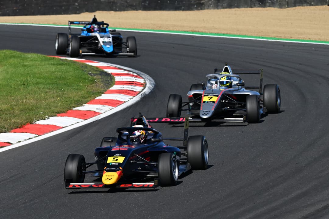 Titoli, duelli e finali di stagione: McLaughlin e Ninovic incoronati campioni, Slater e De Palo verso il confronto decisivo