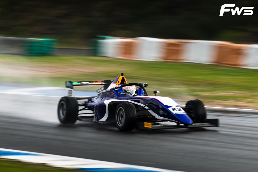 120 Tatuus single-seaters in NZ, Estoril & Abu Dhabi