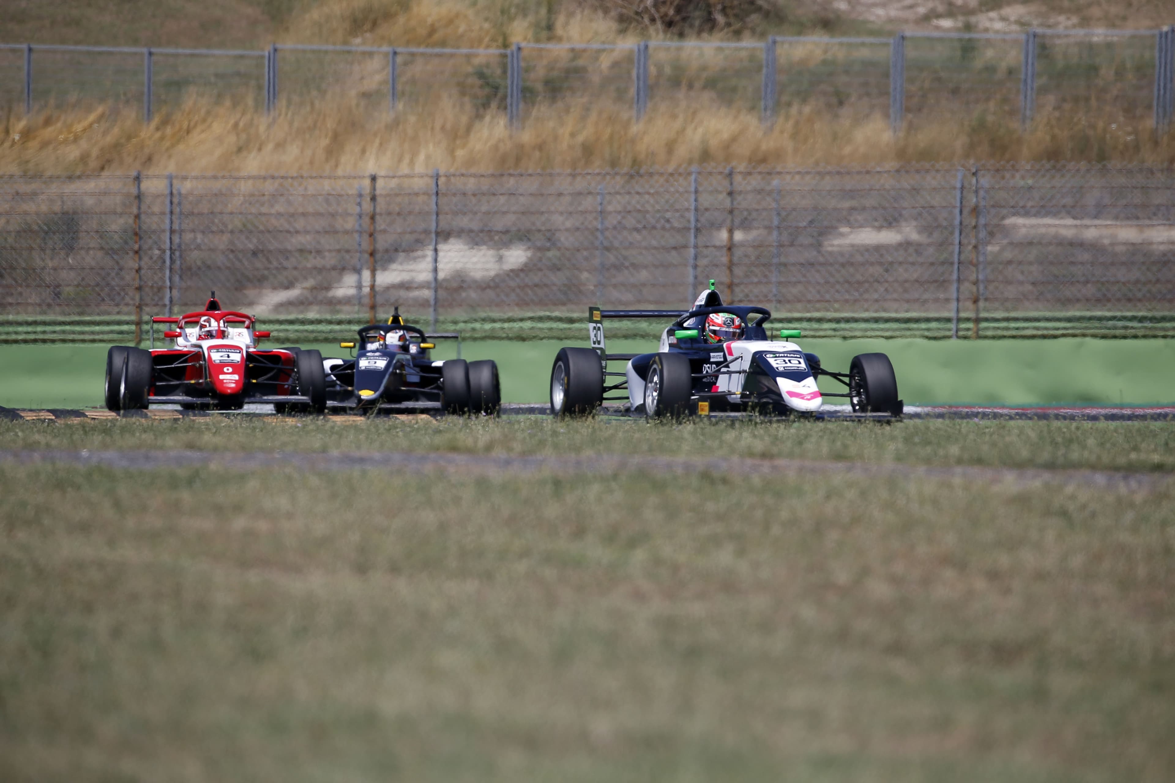 Weekend preview: Un nuovo weekend di sfide per le monoposto Tatuus